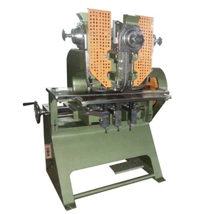 Máquina <span class=keywords><strong>de</strong></span> doble ojal para hacer pastillas <span class=keywords><strong>de</strong></span> <span class=keywords><strong>freno</strong></span> automático, <span class=keywords><strong>de</strong></span> alta velocidad, venta al por mayor - Product Image 2