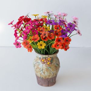 Bouquet <span class=keywords><strong>de</strong></span> fleurs artificielles <span class=keywords><strong>de</strong></span> lilas, 17 fleurs à tenir à la main, en plastique, réalistes, pour Noël, Nouvel An, mariage, maison - Product Image 1
