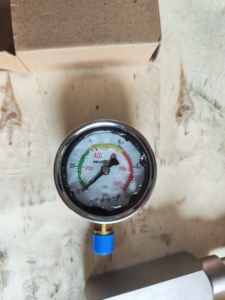 High Quality Hydraulic Seat for F-1000 - Product Image 4