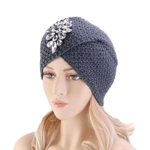 Mujeres invierno cálido de punto Retro acrílico sombrero Hijab tapa con diamantes - Product Image 1