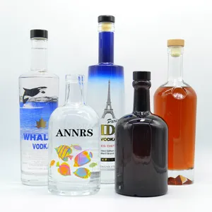 2021 sıcak satıcı özel etiket cam şişe ambalaj 500ml 700ml 750 ml 1500ml toptan OEM votka gin viski tekila