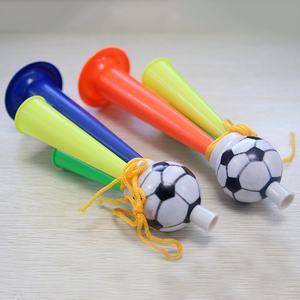 Cornets de supporter en plastique pour événements sportifs, design ballon de football <span class=keywords><strong>Vuvuzela</strong></span>, pour le football et les concerts - Product Image 4