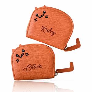 Portefeuille en cuir multi-fentes pour femmes, porte-monnaie personnalisable avec nom gravé sur le thème du chat, petite pochette à cartes mignonne - Product Image 1