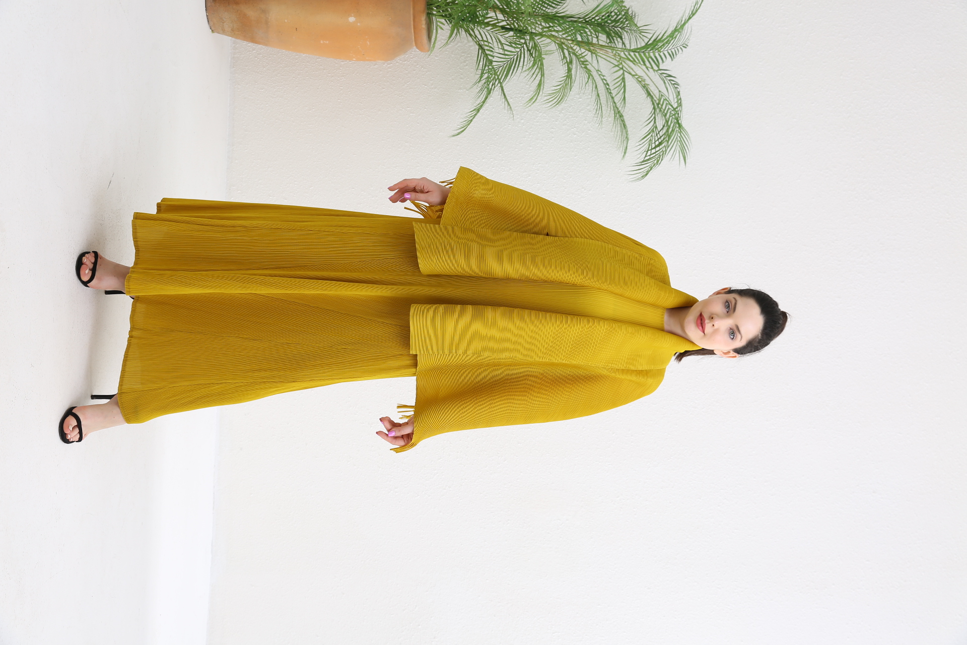 Jaune
