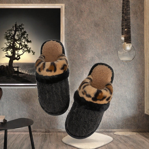 Pantuflas Personalizables con Logotipo, Nuevas y Modernas, con Diseño de Garras de Oso, de Felpa Suave, con Parches, para Verano - Product Image 3
