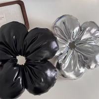 Q & Y ikat rambut gaya Korea sederhana modis bunga biru Puffy lucu untuk anak perempuan desain bunga baru spons rambut empuk Scrunchies