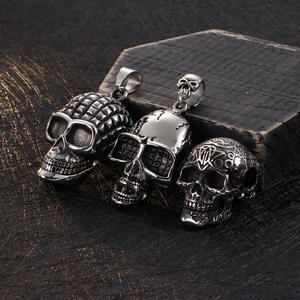 KALEN Punk Herren Totenkopfschmuck Edelstahl Perlen Skelettkopf Anhänger Halskette für Männer - Product Image 1
