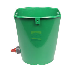 Seau d'alimentation en <span class=keywords><strong>lait</strong></span> <span class=keywords><strong>de</strong></span> <span class=keywords><strong>brebis</strong></span> en plastique <span class=keywords><strong>de</strong></span> qualité supérieure pour ferme laitière, 8 L, avec tétines pour chèvre et vache, avec une tétine - Product Image 3