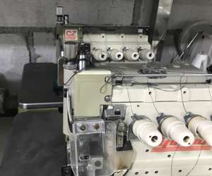 Machine à coudre surjeteuse à vente chaude, <span class=keywords><strong>Yamato</strong></span> 4 fils, machine à coudre industrielle surjeteuse - Product Image 5