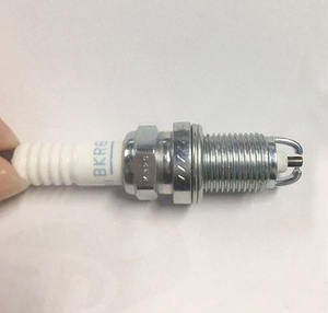 Bougies d'allumage en iridium de haute qualité Bujias 5231 BKR6EK Pièces automobiles pour voitures Suzuki et Chevrolet - Product Image 2