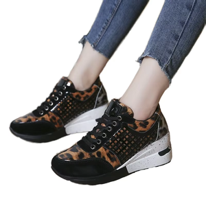 Zapatos de mujer 2026 Otoño Invierno Impermeables Zapatillas Casuales de Caña Alta con Detalles Metálicos Ligeras de Lona para Caminar Hombre - Product Image 1