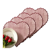 Napperons en coton rayés imprimés à la main avec bord festonné pour la décoration de table lors de dîners, fêtes et mariages, style ferme