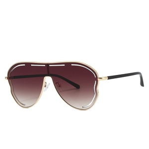 Gafas de Sol de una Pieza Extra Grandes con Marco Hueco para Mujer, Gafas de Sol de Marca de Lujo con Forma Especial para Damas - Product Image 3