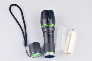 Linterna de mano táctica G700, <span class=keywords><strong>Zoom</strong></span> magnético, 18650, luz Troch alimentada por 5 modos, luz <span class=keywords><strong>Flash</strong></span> a prueba de agua - Product Image 5