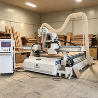 Centre CNC à commande numérique à plusieurs broches pour le bois, modèle 1325, 3 axes, pour fraisage latéral, gravure et perçage de panneaux courbes