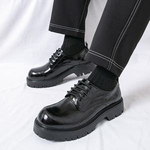 รองเท้าหนังผู้ชายสีดำทรงหนา ปี 2026 รองเท้าลำลองพื้นนุ่ม รองเท้าทางการแฟชั่น รองเท้าหนังหัวมนพื้นหนา - Product Image 3