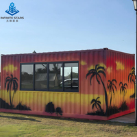 Kiosque de vente ambulante élégant et moderne en conteneur maritime modifié, café, bar, restaurant en plein air