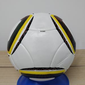 Ballon de football de haute qualité 2026, taille 5, en cuir PU, logo personnalisable, adapté aux matchs et à l'entraînement - Product Image 6