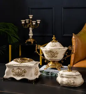 Precios de cerámica china Jarrón de cerámica de flor dorada montado suave de estilo uzbeko Kazajstán de lujo clásico con cobre