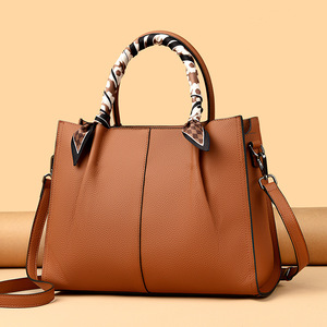 Fashion New Designer Crossbody <b>Bags</b> High Quality Genuine <b>Leather</b> Shoulder Messenger <b>Bag</b> Casual Totes Women Handbags and Purse - Product Image 4