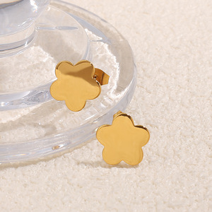 ต่างหูรูปดอกไม้ ชุบทอง 18K เหล็กไทเทเนียม ดีไซน์เรียบง่าย สำหรับผู้หญิง ของขวัญในโอกาสต่างๆ EH1086 - Product Image 2