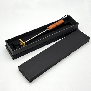 Máquina de estampado en caliente portátil para marcar con logotipos en pasteles, bambú, cuero, madera y con moldes de cobre - Product Image 1