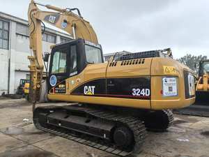 Excavatrice sur chenilles de 24 tonnes fabriquée au Japon pour 324D2L d'occasion avec pouce hydraulique, boîte de vitesses, pompe - Puissance de creusement élevée - Product Image 4