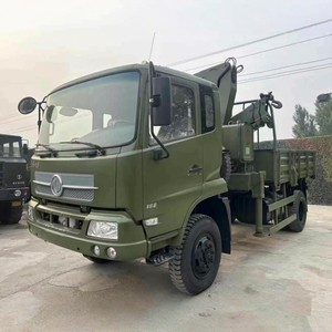 Camion grue télescopique fiable Dongfeng 4x2 8 tonnes 10 tonnes avec moteur Cummins pour la construction - Product Image 2