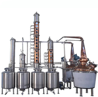 Colonne de distillation de spiritueux neutres/vodka haute performance de 2000 L, conception écoénergétique réduisant les coûts, pour la production à grande échelle