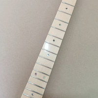 Manche en érable ST en une seule pièce 21 frettes manche de guitare incrustation d'ormeau
