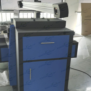 Alignement de <span class=keywords><strong>roue</strong></span> 3D de réparation de <span class=keywords><strong>roue</strong></span> de voiture d'automobile de <span class=keywords><strong>prix</strong></span> usine CE avec la base de données de véhicule 2025 - Product Image 6