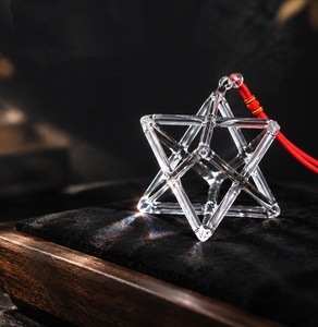 Pendentif Merkaba en quartz clair naturel, instrument de chant en cristal pour la relaxation, la guérison sonore et les bains sonores - Product Image 3