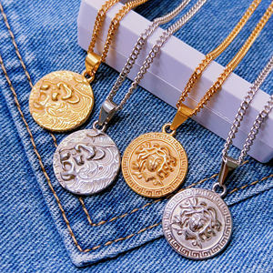 Guangzhou Pendentif Fabriqué Étoile Du Nord Boussole Collier Or Méduse Aile D'ange Charme En Acier Inoxydable 316L Crucifix Bijoux Pour Hommes - Product Image 4