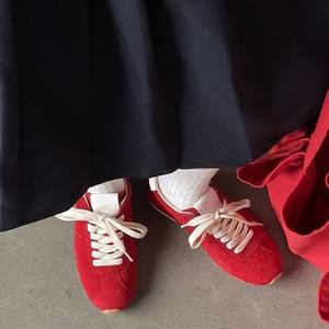 Zapatillas Deportivas de Alta Calidad MIUs Originales de Lujo Retro Casuales con Cordones Multiusos de Color Puro Cómodas para Correr - Product Image 5