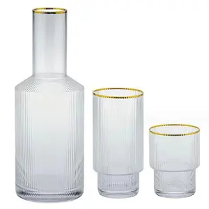 Vertikale Streifen Wasserglas flasche Karaffe Nachttisch Wasserglas flasche in Wasser flaschen Goldrand Design Glas Akzeptabel im Freien