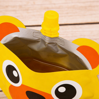 Pochette souple personnalisée brillante imprimée numériquement, réutilisable, pour liquides, emballage de collations pour enfants, avec bec verseur en forme d'animal mignon et bouchon