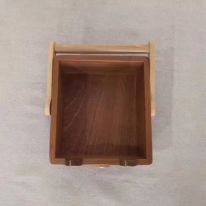 Cesta de almacenamiento de madera maciza hecha a mano con asa, bonito accesorio de oso de escritorio <span class=keywords><strong>para</strong></span> artefactos cosméticos y artículos <span class=keywords><strong>para</strong></span> bebés - Product Image 5
