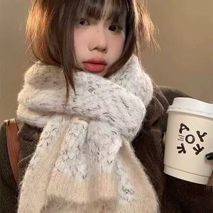 Bufanda de punto Premium de Invierno para mujer de nuevo estilo con cuello cálido de lana chal versátil - Product Image 1