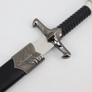 Juguete de daga de cabeza de lobo de metal, <span class=keywords><strong>Arma</strong></span> de cosplay y accesorio de juego de rol coleccionable diseñado específicamente para niños, seguro y duradero - Product Image 3