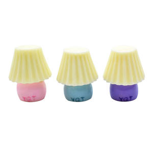 Bonne Qualité Oeuvre Enfants Vêtements Avec Simulé Développé Mini Petite Lampe De Table Résine Artisanat - Product Image 2
