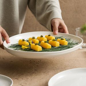 Assiette de service alimentaire en céramique blanche unie empilable de 8,6 pouces, plat en porcelaine écologique - Product Image 3