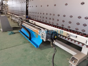 Robot de scellement de verre isolant SMT, machine de revêtement automatique de mastic CNC pour <span class=keywords><strong>double</strong></span> et triple <span class=keywords><strong>vitrage</strong></span> - Product Image 2