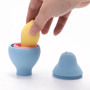 Lomemiliki ide produk baru 2024 kustom balita semprotan mandi air silikon Set mainan gelembung silikon mandi bayi mainan gelembung untuk anak-anak