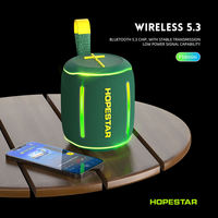 Altavoz Bluetooth Portátil Hopestar P58MINI de 10 W, Resistente al Agua IPX6, Luces RGB Inteligentes, Graves Profundos, Sonido de 360°, Radio FM para Exteriores