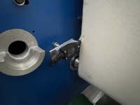 Nouvelle presse à chaud automatique à plateau plat, contrôle précis de la température, zone d'impression de 1700 mm |   Rendement élevé pour l'impression de vêtements