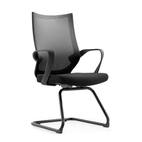 Chaise de bureau ergonomique en maille durable au design moderne pour salle de réunion et salle de discussion