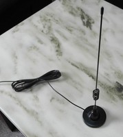 Antenne fouet omnidirectionnelle à base magnétique avec câble d'extension pour équipement de transmission de signal sans fil