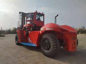 Chariot élévateur à faible consommation de carburant 42 tonnes CPCD420, chariot élévateur diesel avec déplaceur latéral, en stock - Product Image 5