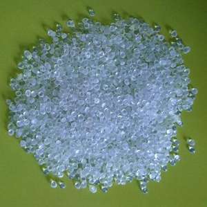Granules en cristal flexibles de PVC de composé de PVC pour les granules ondulés d'animal familier de tuyau - Product Image 1