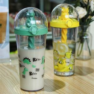 Vaso de Plástico Creativo con Diseño de Animales de Dibujos Animados, para Niños, con Pajita y Boquilla para Beber Directamente, Venta al Por Mayor - Product Image 2